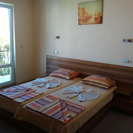 Fits Guest House Primorszko Kültér fotó