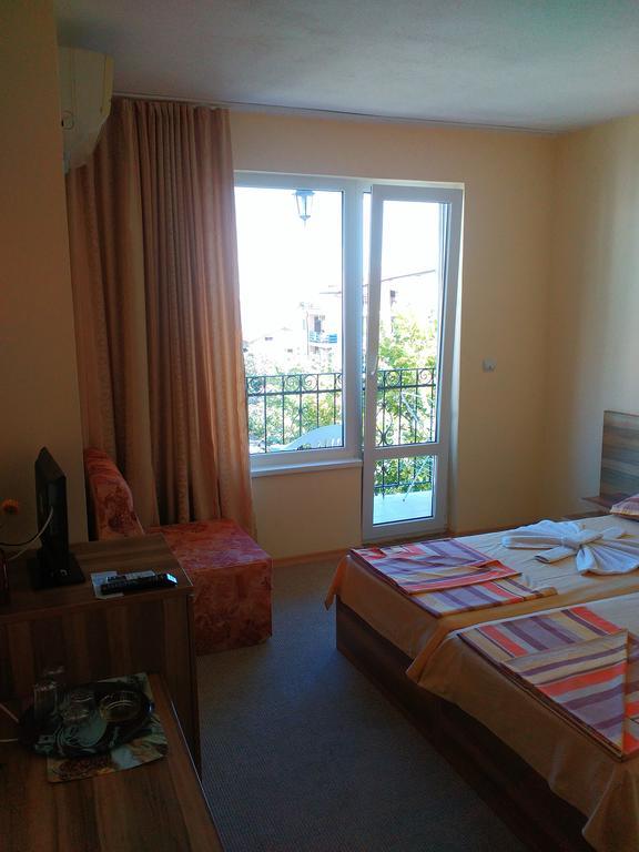 Fits Guest House Primorszko Kültér fotó